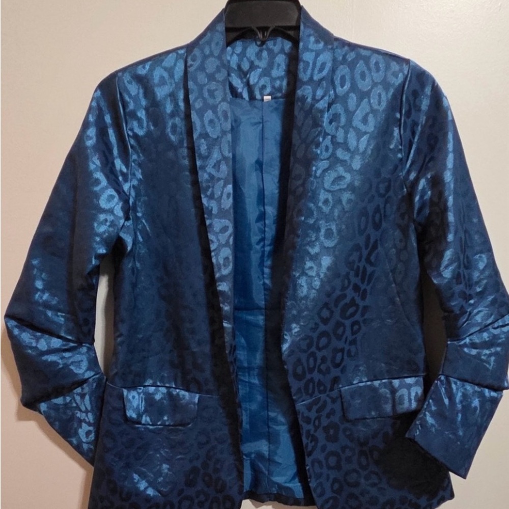 ODDY Shimmering Blue Animal Print Blazer